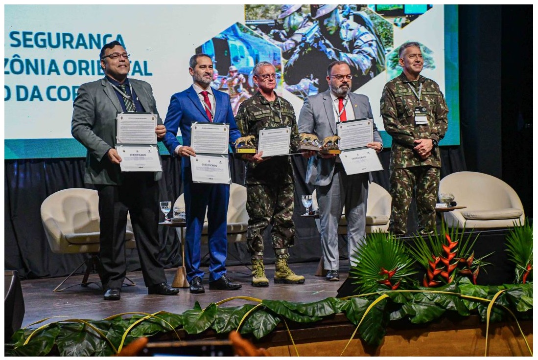 Seminário integra Exército, instituições e academia