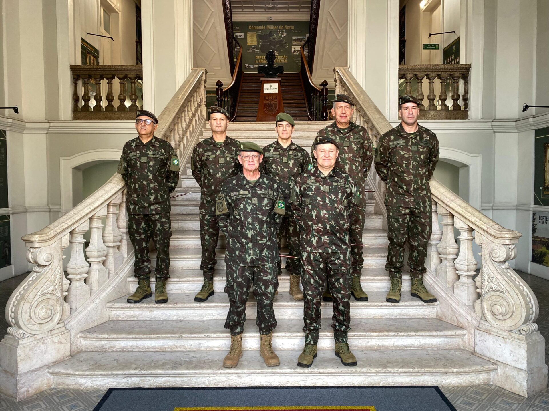 Visita do Comandante de Operações Terrestres ao Comando Militar do Norte.
